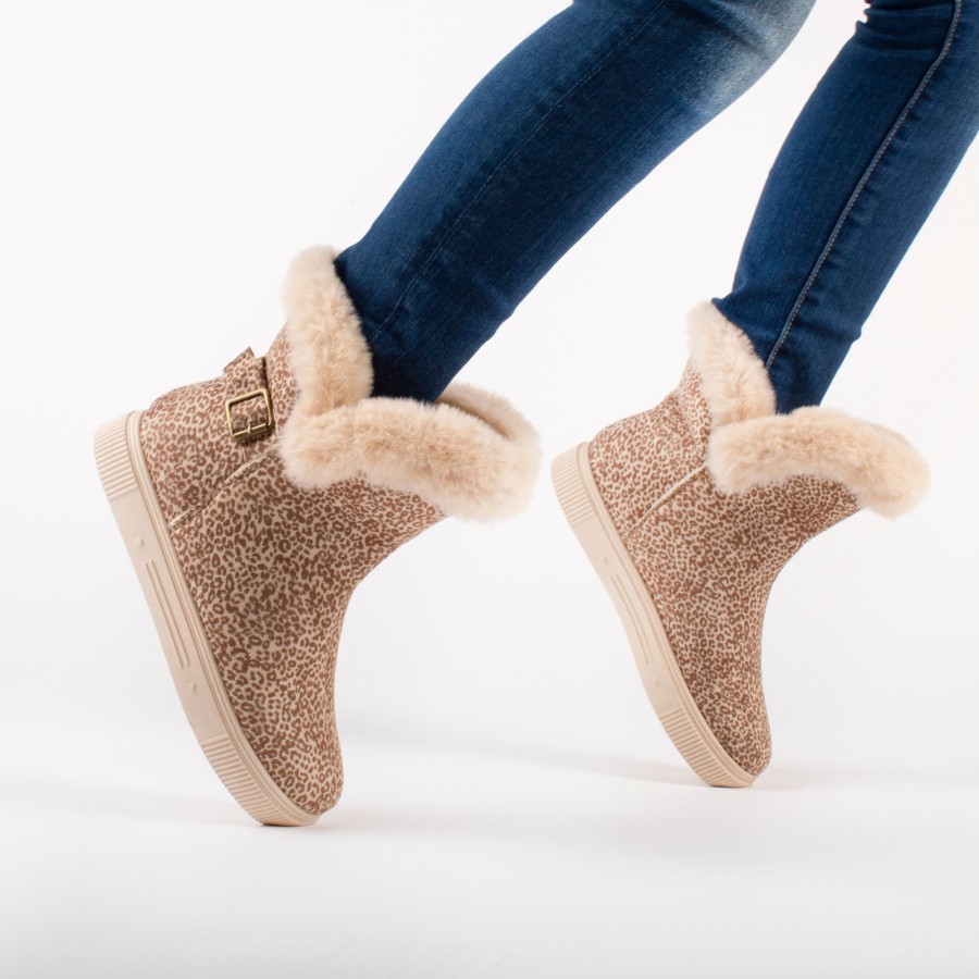 Sneakers & Slippers * | Journee Collection Sibby